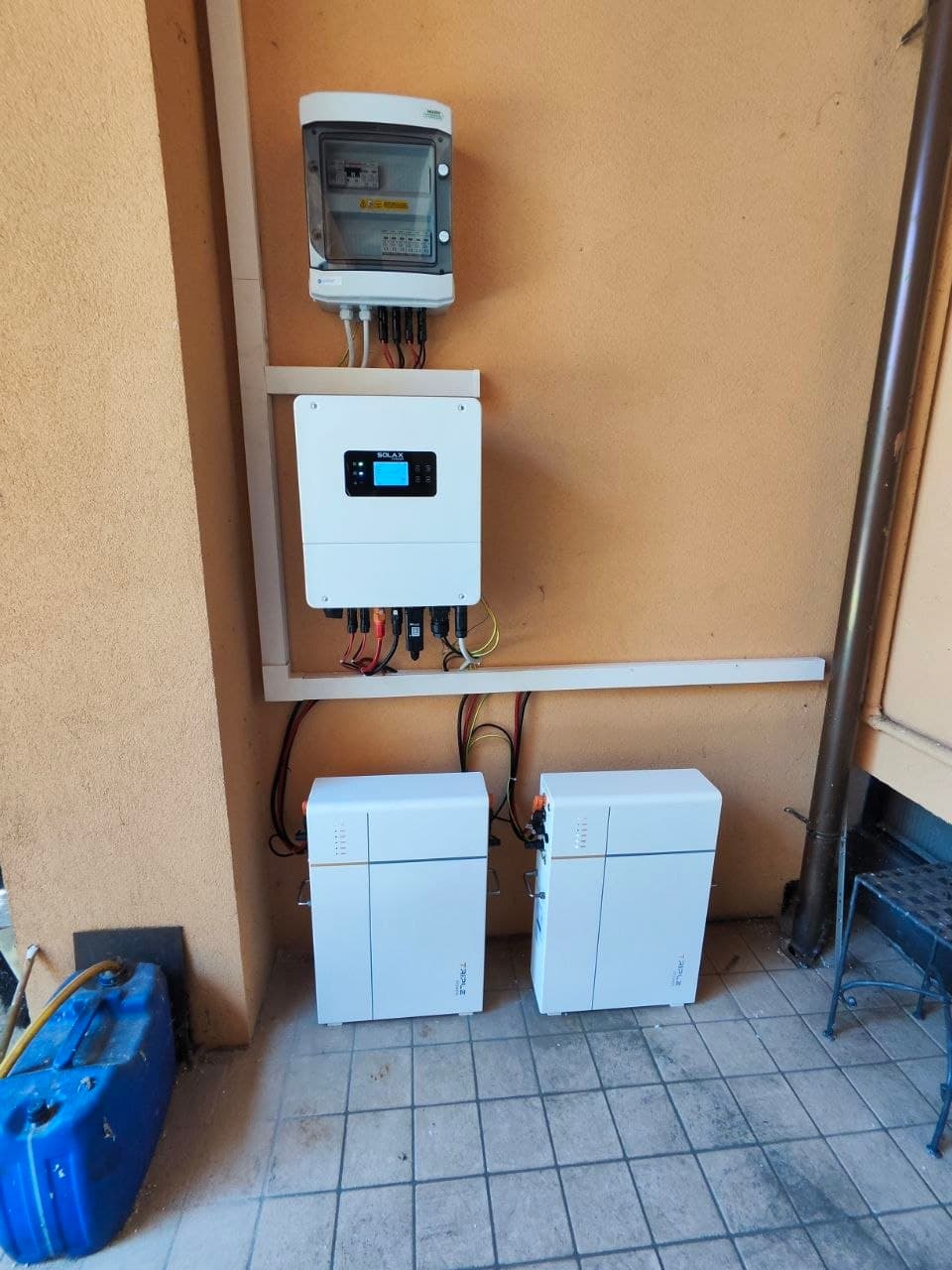 Impianto FV su capannone agricolo con struttura su falda — Veneto